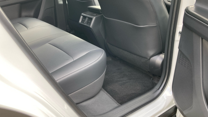 Toyota bZ4X 165kW Excel 73kWh 5dr Auto Electric Hatchback - Image 12
